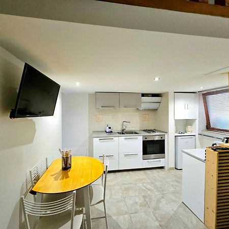 Guru House B&B Apartments Milazzo Buitenkant foto
